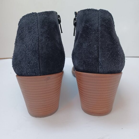 Lucky Brand Bootie Black Zeshia Perforated Suede Leather Boots Womens 9M - Picture 5 of 16